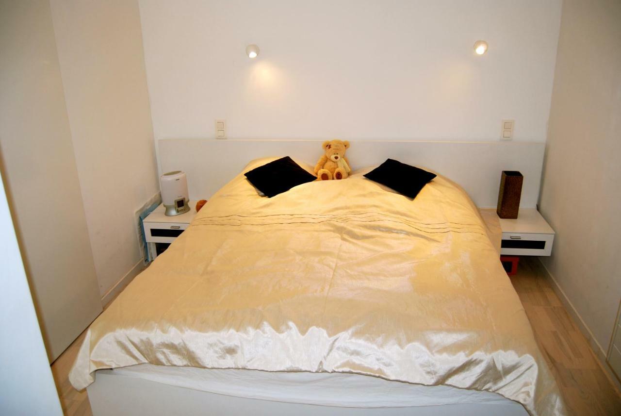 Modern Apartment In Uccle - Brussels Bagian luar foto